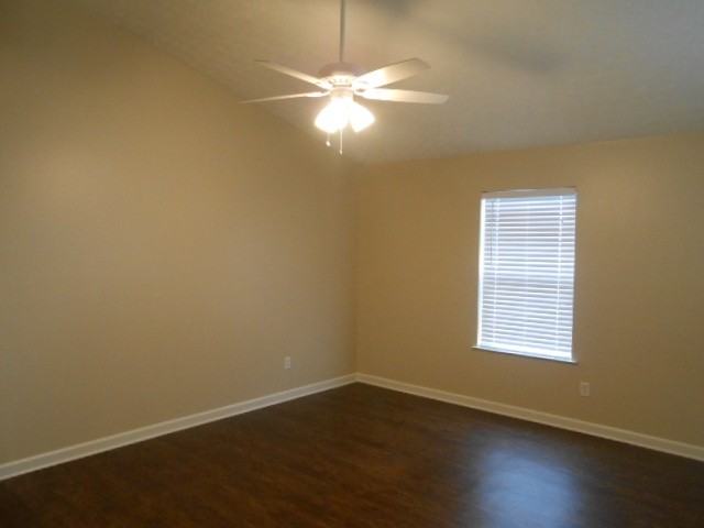 988 Drayson Dr - Photo 2 of 16