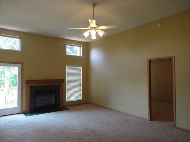 3169 Longspur Dr - Photo 2 of 11