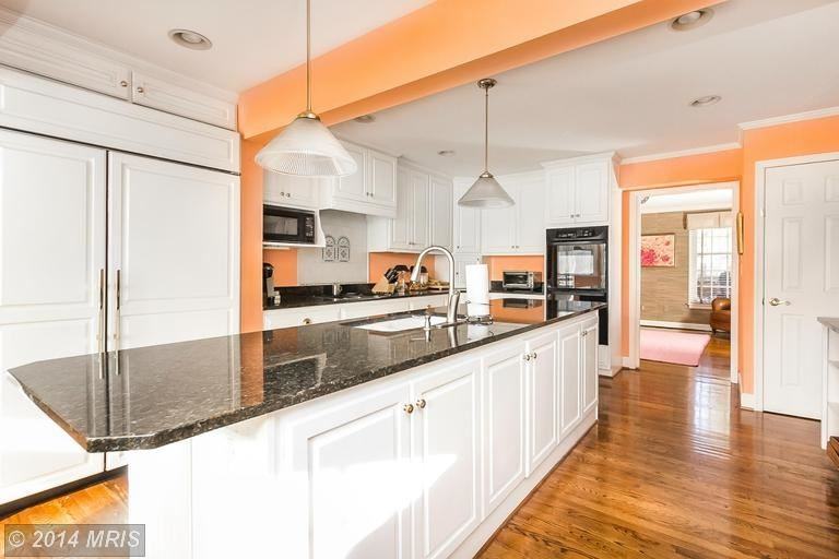 1415 Malvern Ave - Photo 2 of 21