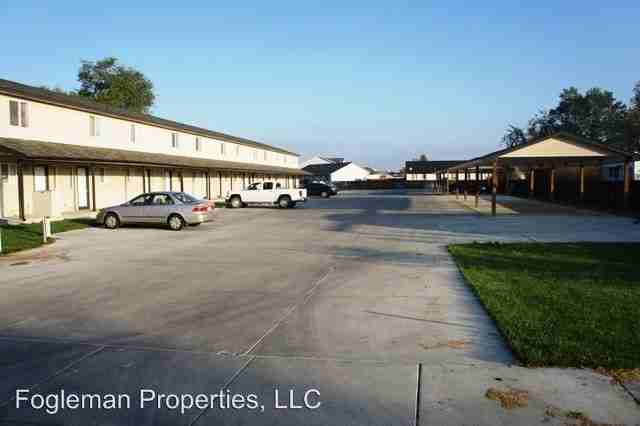 Foster - Photo 2 of 17