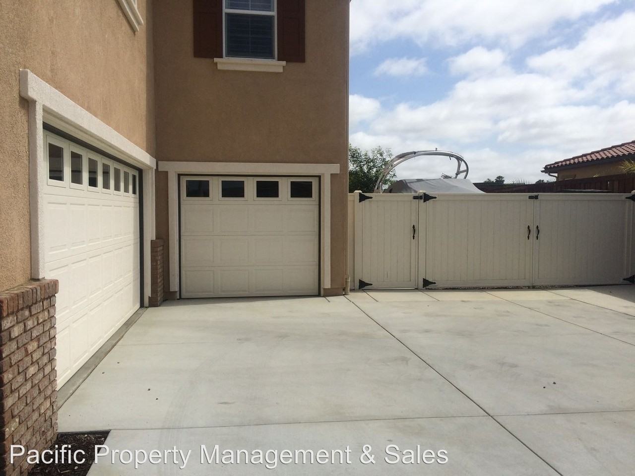 5599 Chincoteague Ct - Photo 3 of 24