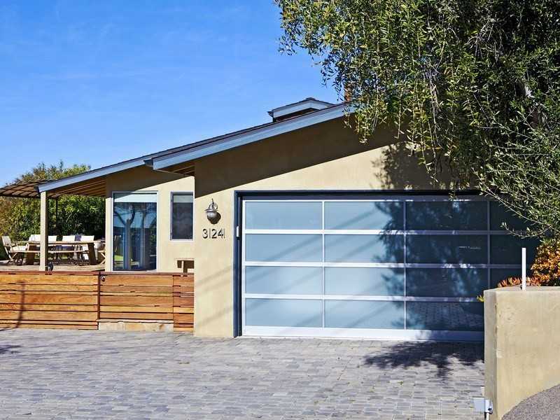 31241 Bailard Rd - Photo 3 of 25