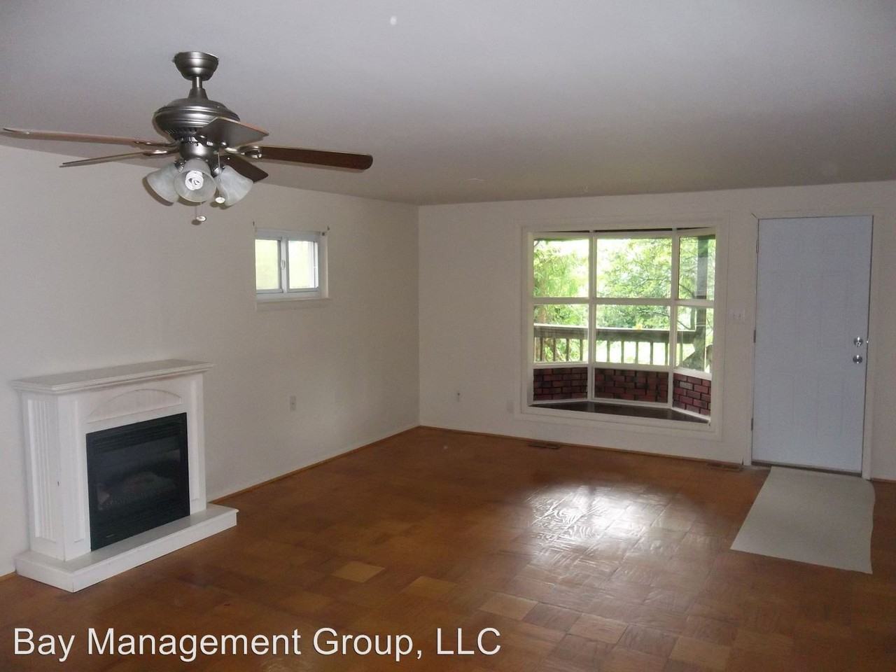 1721 Langford Rd - Photo 2 of 11