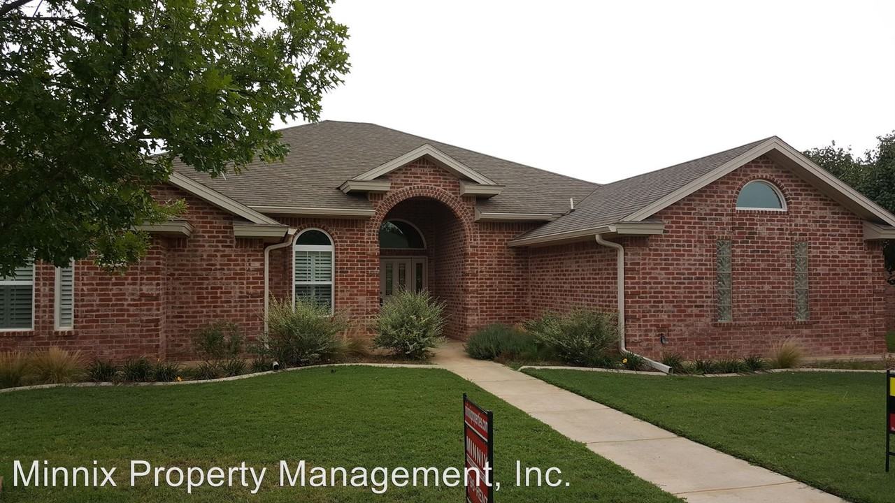 5815 87th St - Photo 3 of 50