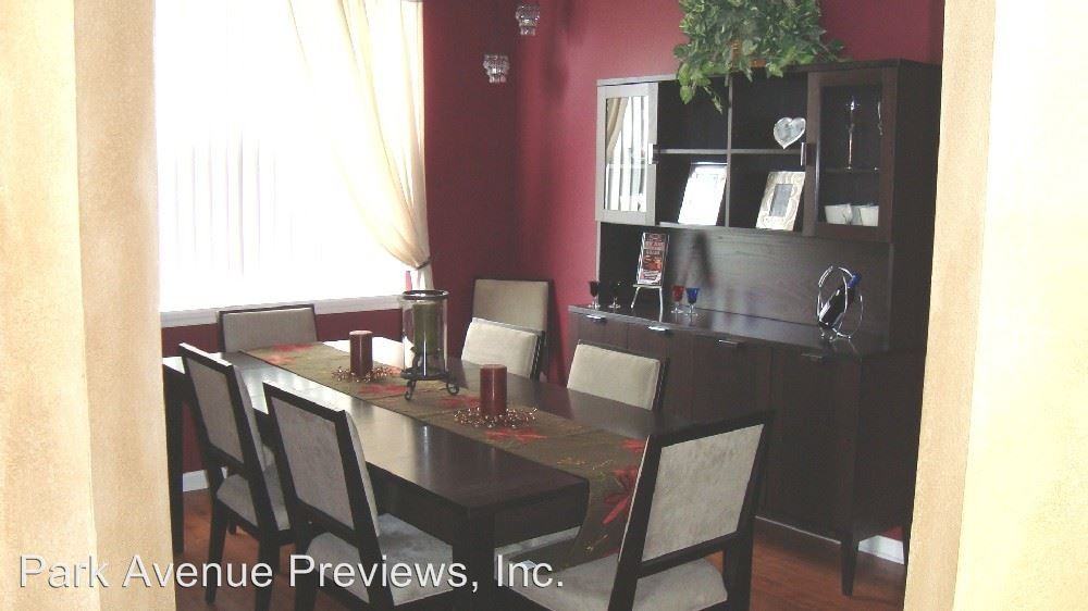 2790 Blue Springs Cove - Photo 3 of 7