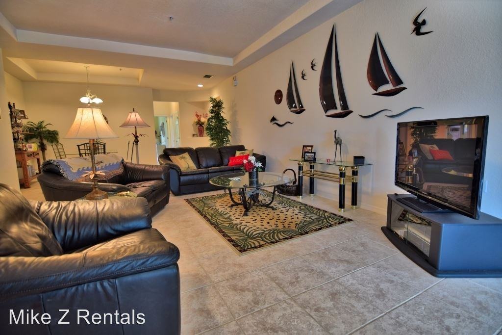 4670 Winged Foot Ct #202 - Photo 3 of 18