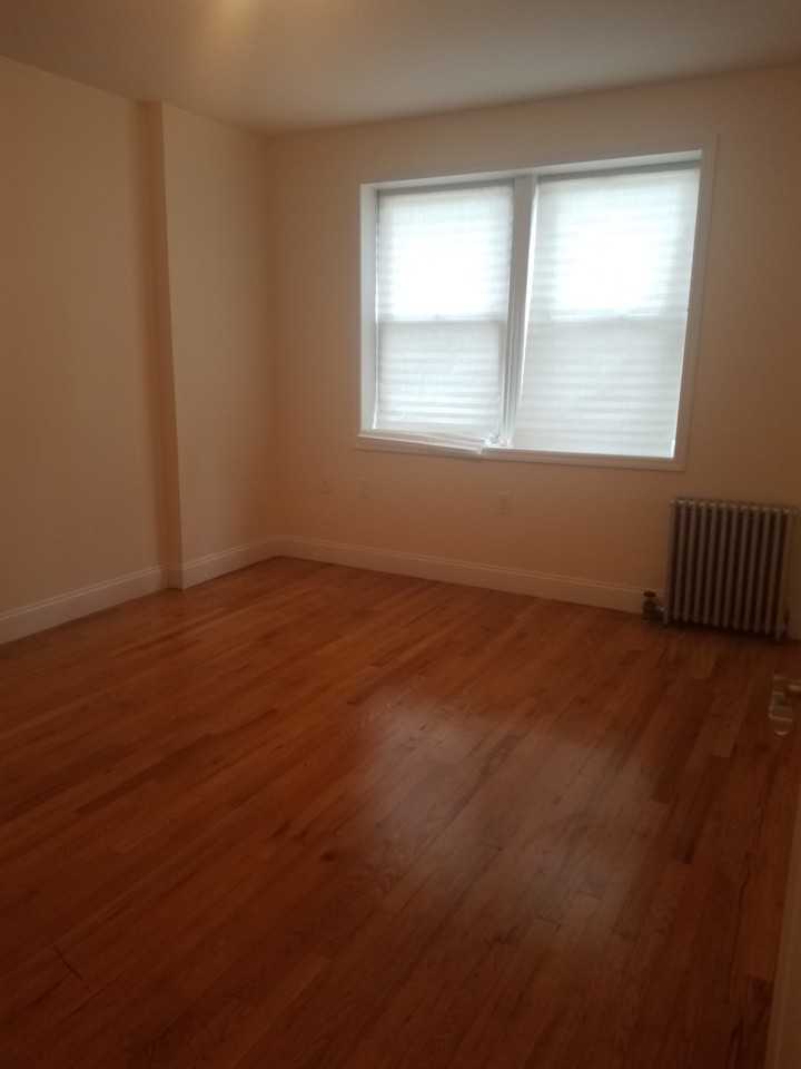 661 Flatbush Avenue - Photo 2 of 8