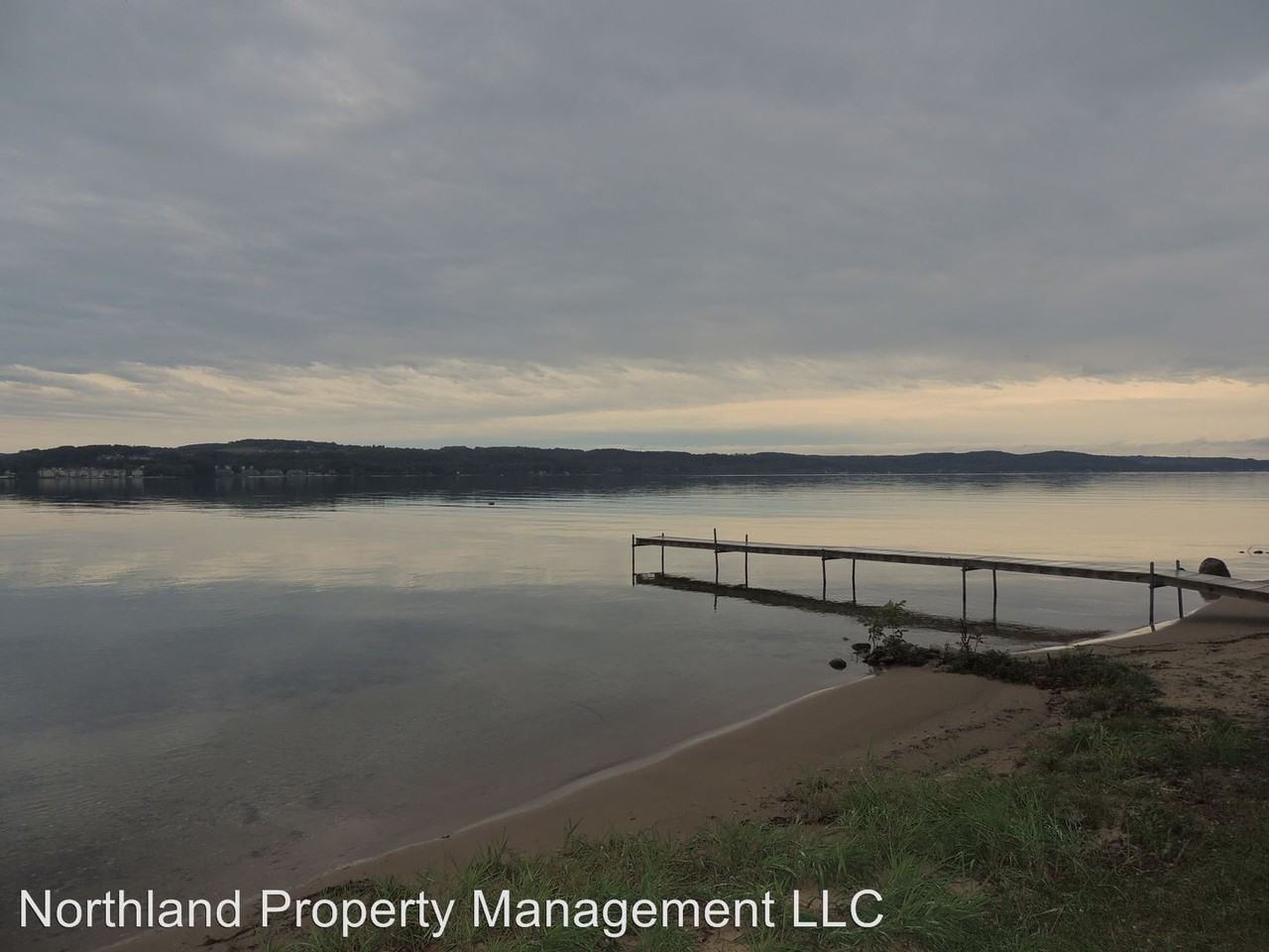 762 S Stony Point Rd - Photo 3 of 20