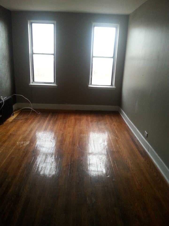 2108 Chatterton Avenue ##3B - Photo 2 of 5