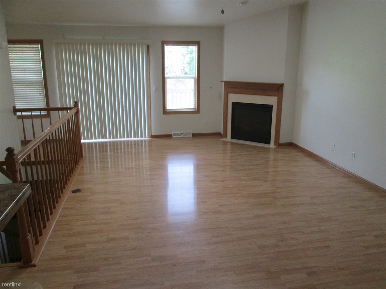107 E School Rd - Photo 2 of 9