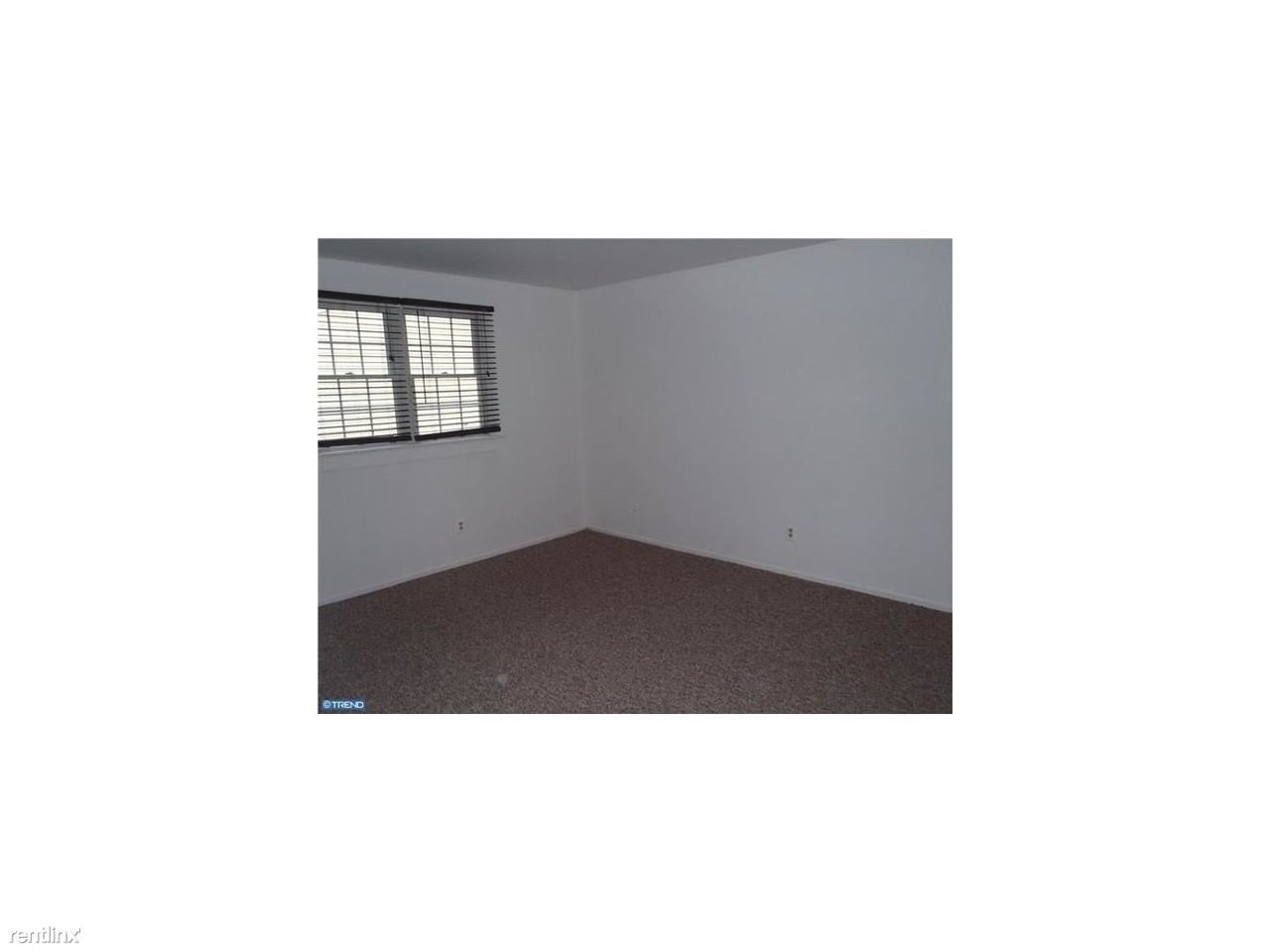 131 Reliance Pl - Photo 2 of 5