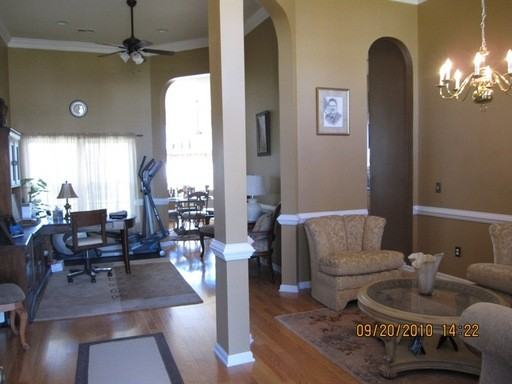 7332 Water Thrush Ct - Photo 3 of 13