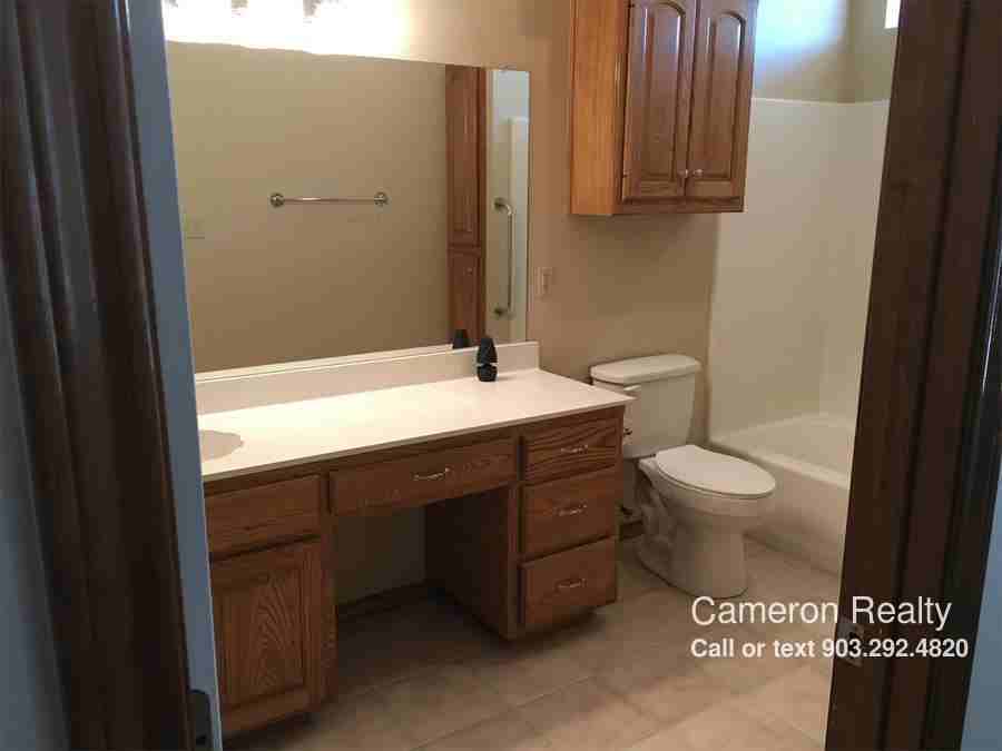 813 E McDonald St #1 - Photo 3 of 12