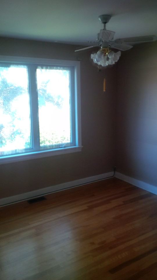 22 Mowat Street #A - Photo 7 of 8