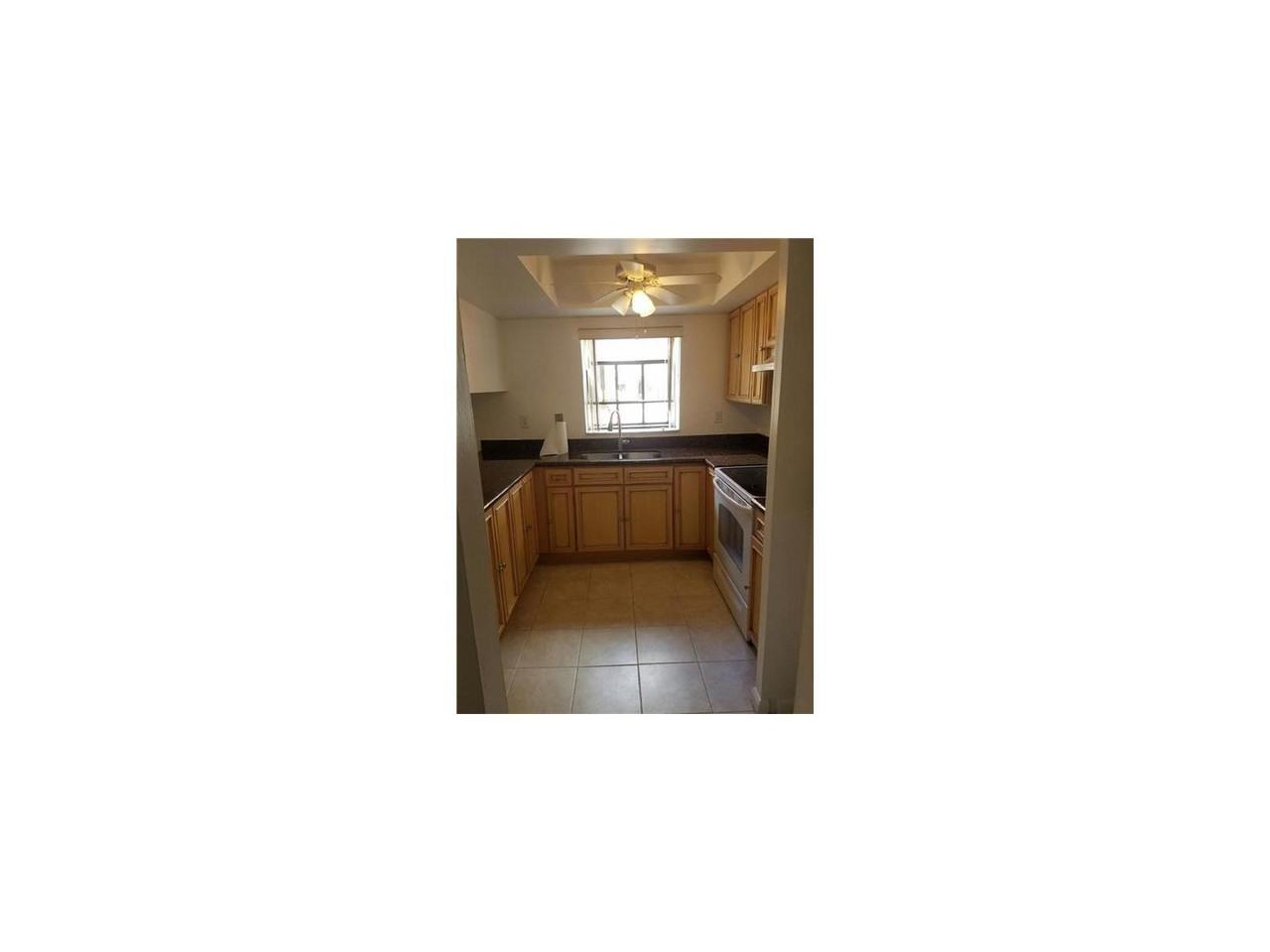 8431 Shadow Ct - Photo 3 of 8