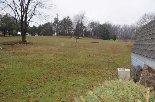 340 Eckert Rd - Photo 2 of 6