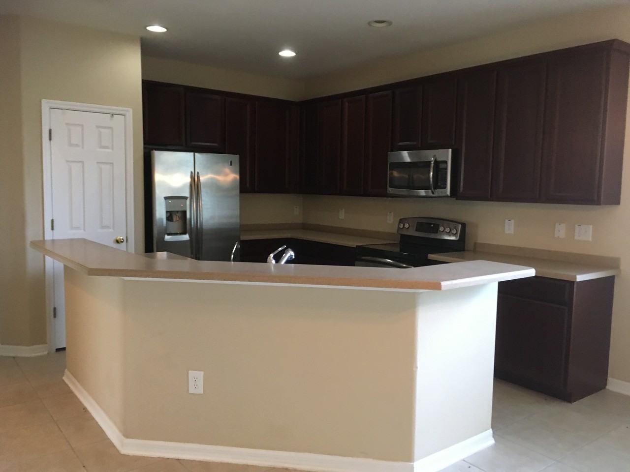 6002 Desert Peace Ave - Photo 3 of 12