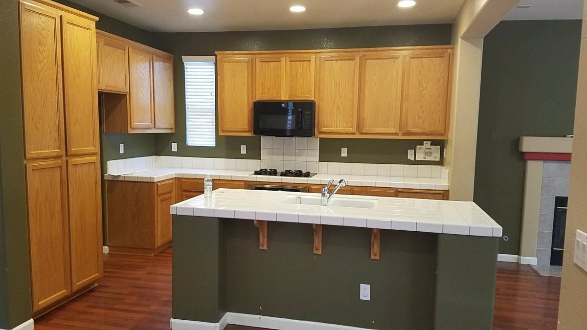 2720 Shofield Ln - Photo 2 of 21