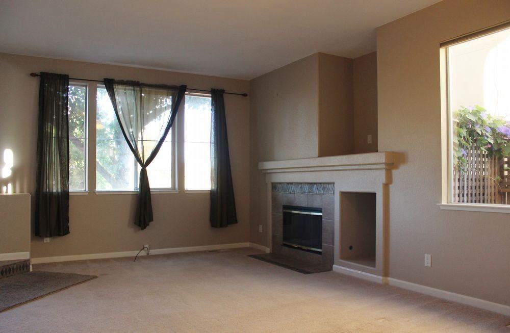 2304 Francisco Ave - Photo 3 of 12