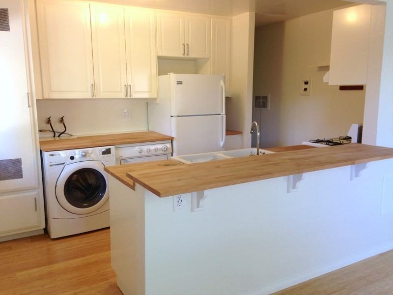 748 E Kensington Rd - Photo 2 of 7