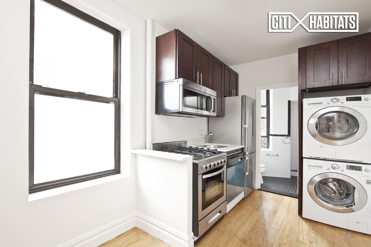 120 Macdougal St #21