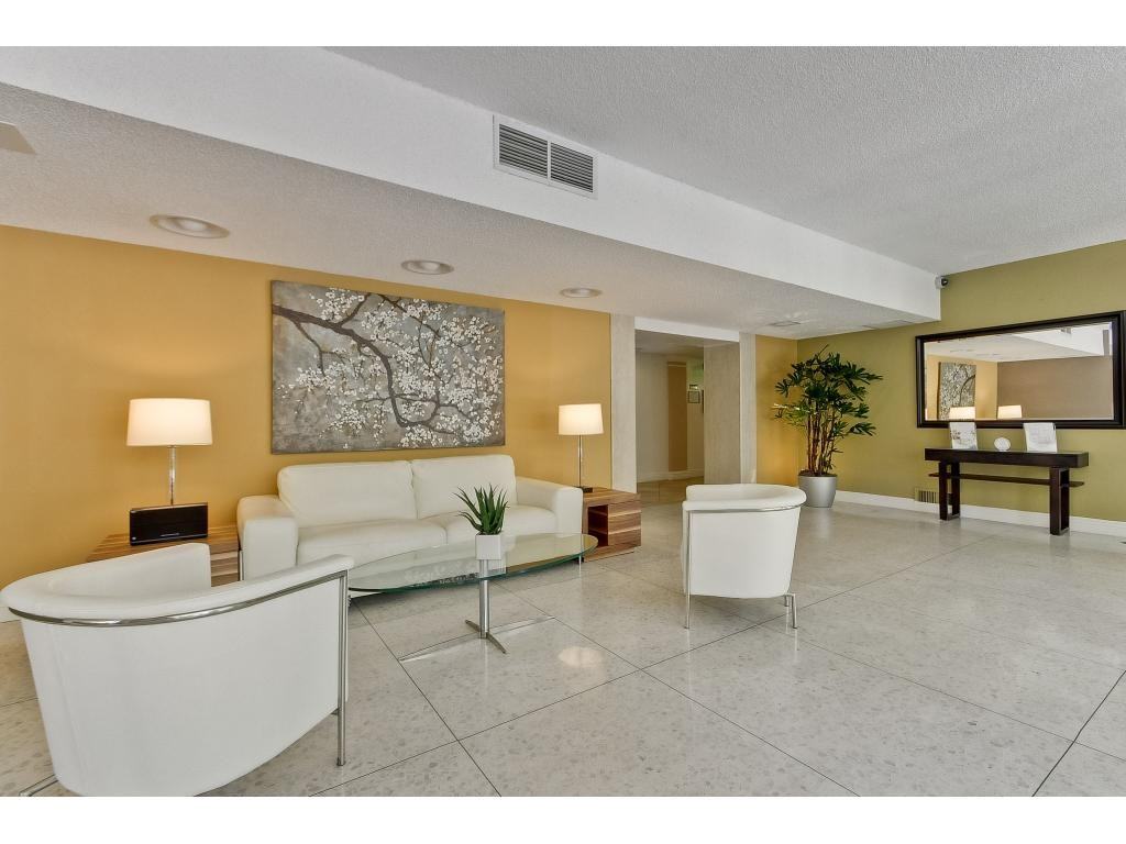 The Marc Palo Alto - Photo 3 of 19