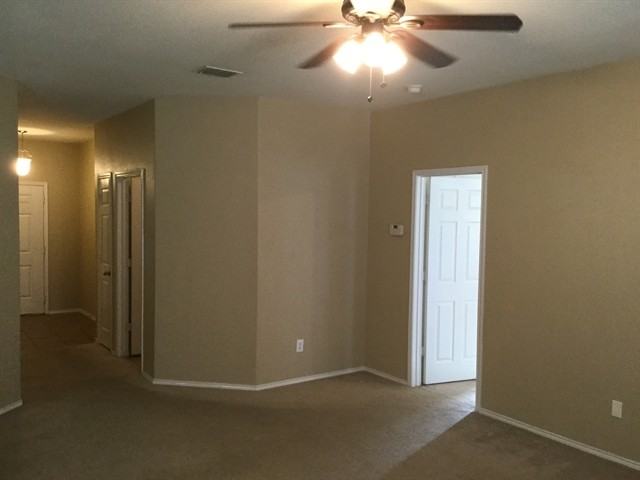 3725 Vista Greens Dr - Photo 2 of 4