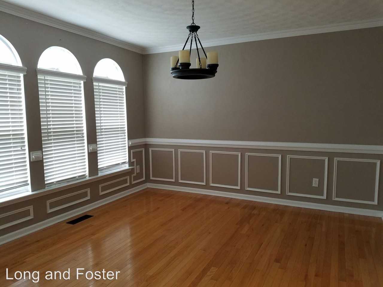 102 Summer Way - Photo 2 of 16