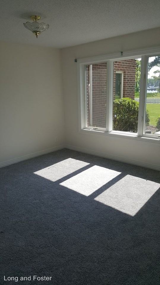 415 Albemarle Blvd - Photo 2 of 5