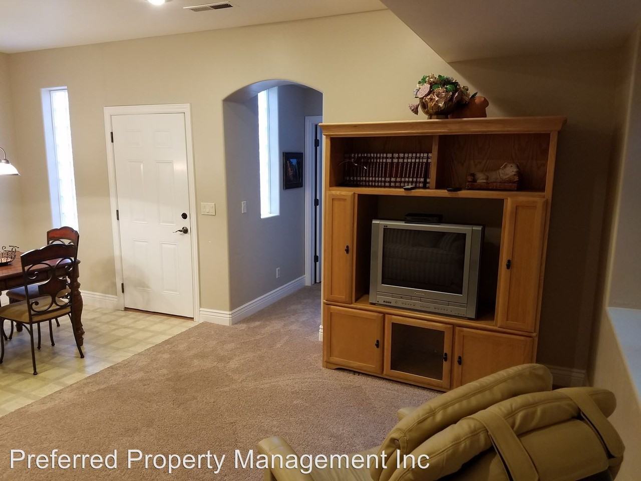 1194 120 S Cir - Photo 2 of 31