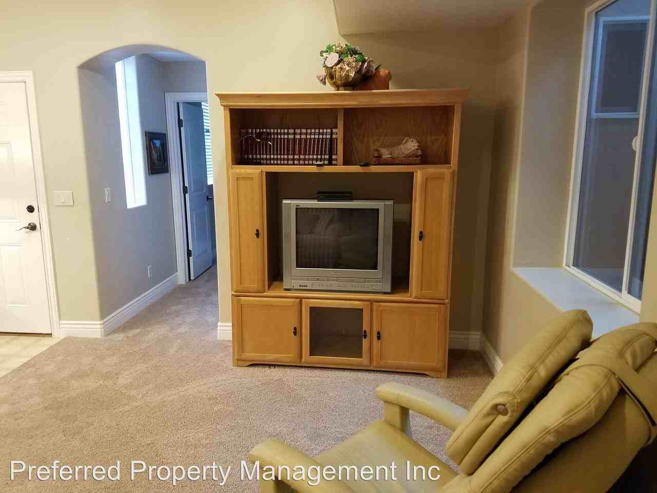 1194 120 S Cir - Photo 3 of 31