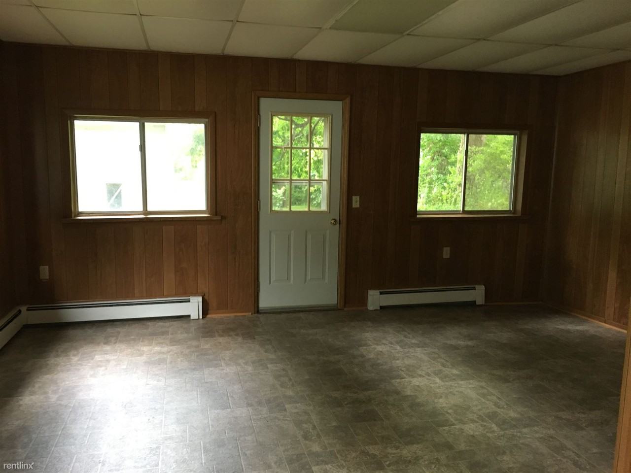 350 E Main St - Photo 3 of 16