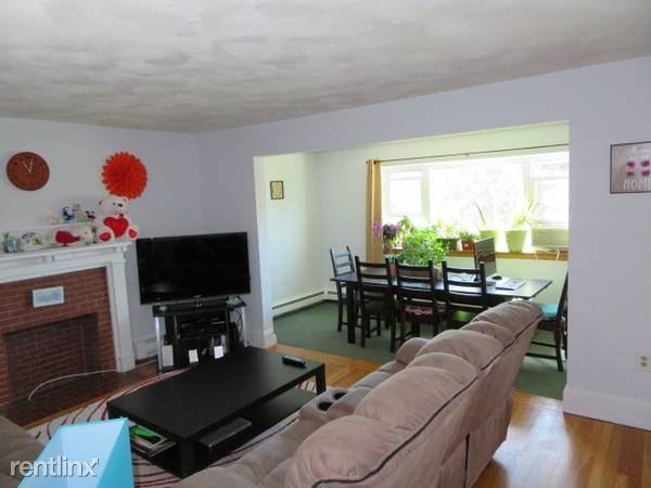 201 Trapelo Rd - Photo 2 of 12