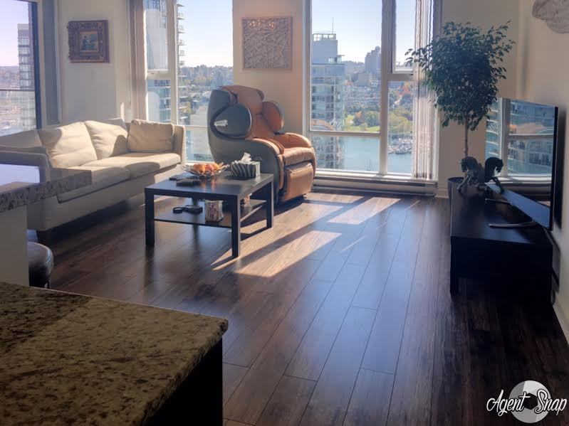 583 Beach Crescent #2906