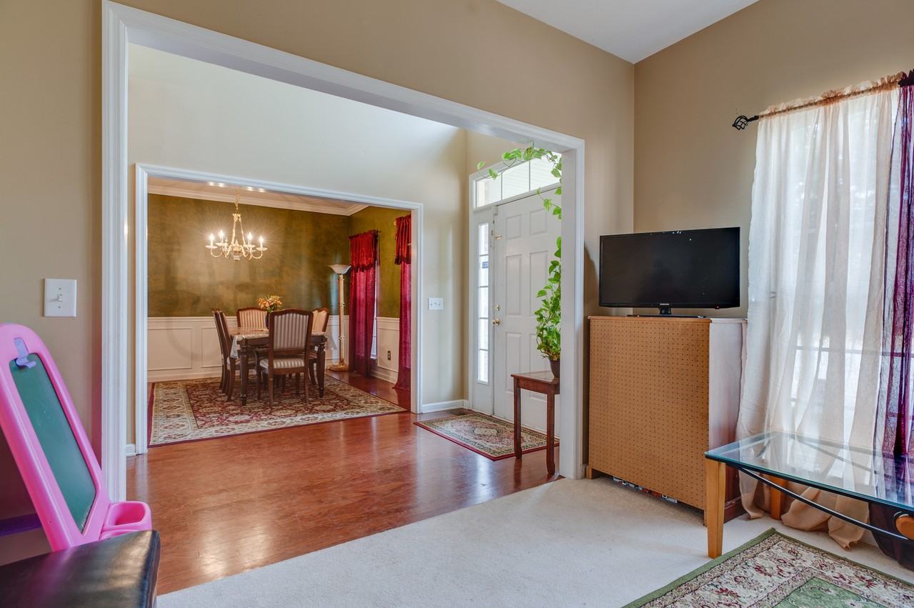 804 Morningwood Place - Photo 3 of 36