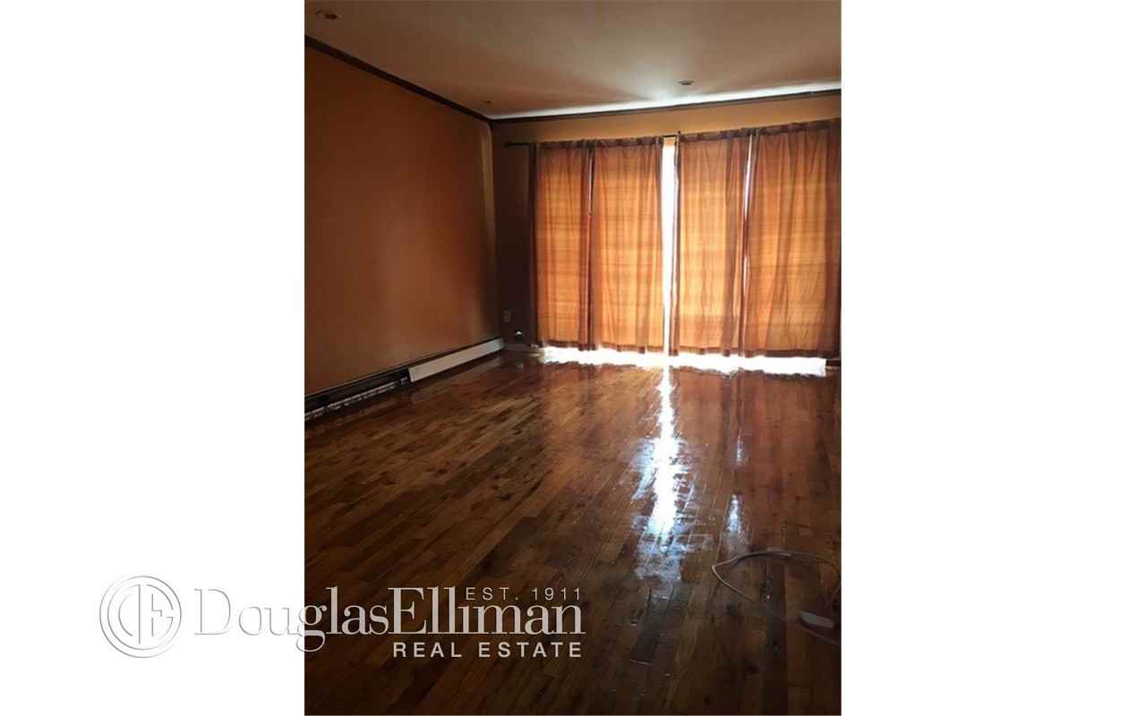 259-31 Craft Ave #1 - Photo 2 of 10
