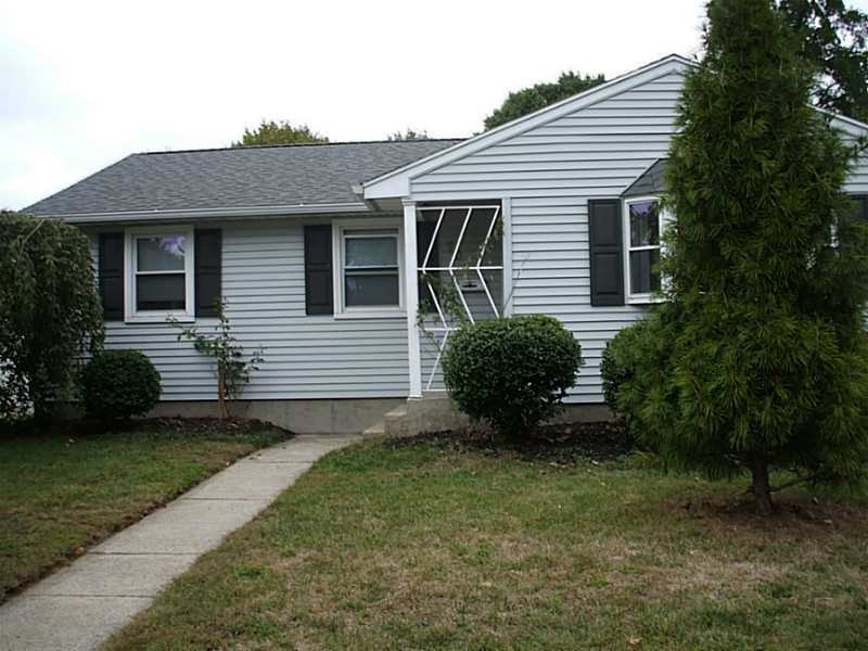 70 Kelly St - Photo 3 of 22