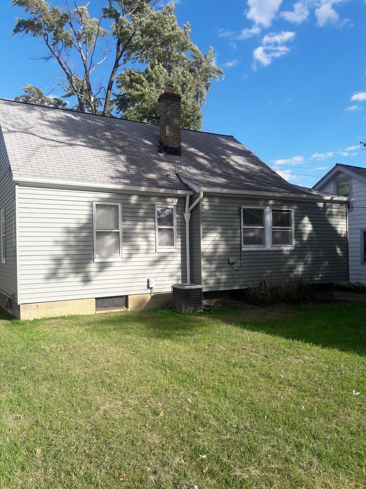 774 Mc Kinley Ave - Photo 3 of 28