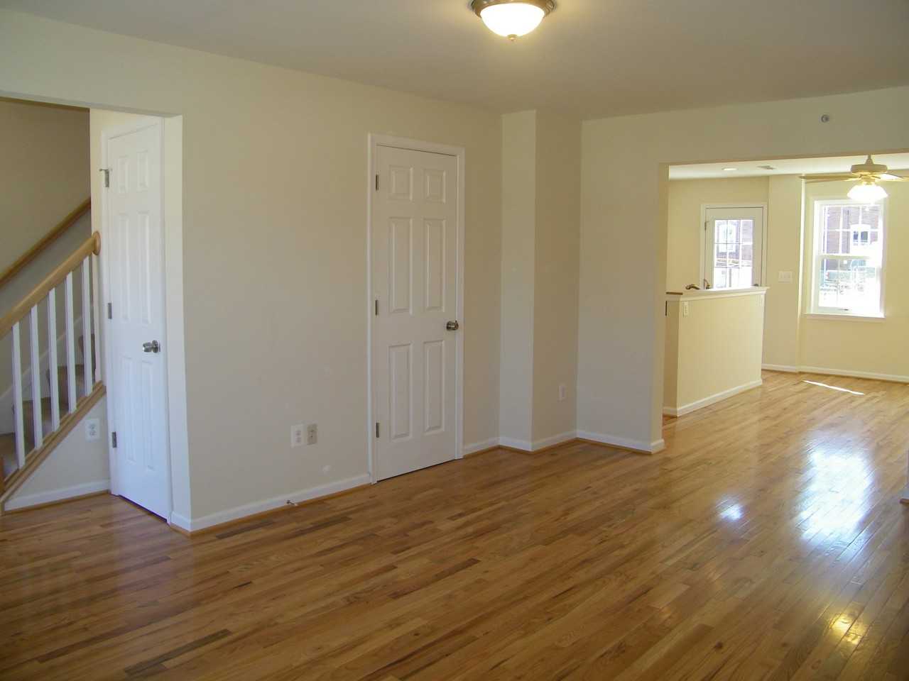 5011 Brookwood Rd - Photo 2 of 5