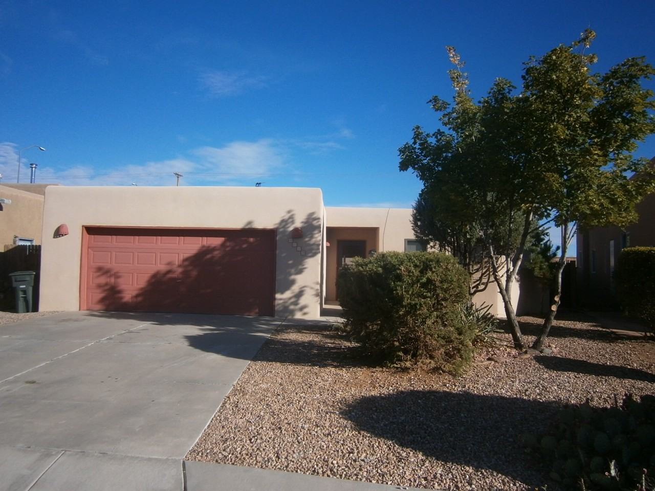 4022 Painted Pony Cir - Photo 2 of 24