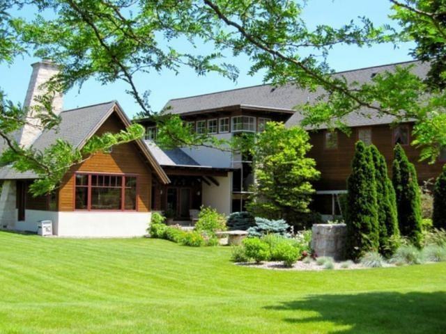 1740 W Greenbrook Rd - Photo 2 of 19