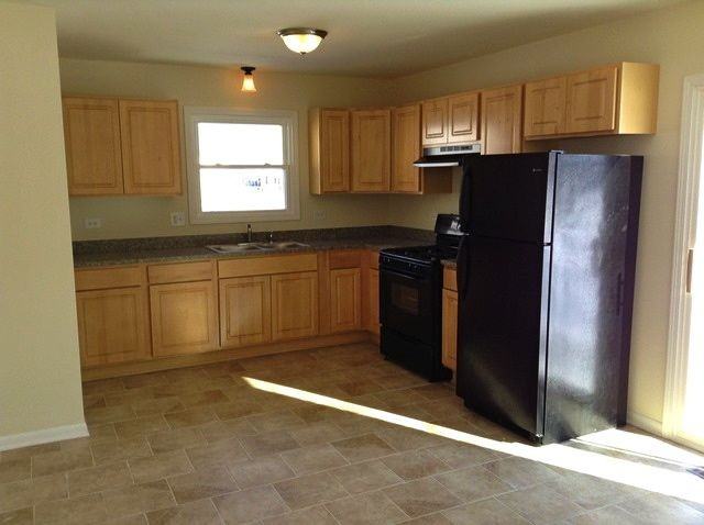 17861 Princeton Ln - Photo 2 of 14