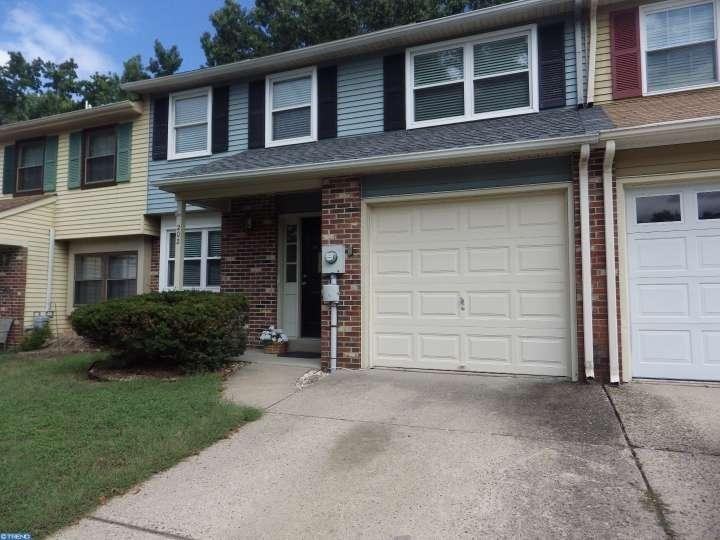202 Shady Ln - Photo 2 of 19
