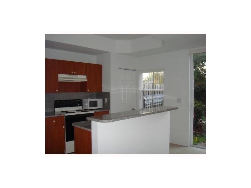 4947 Leeward Ln #3202 - Photo 3 of 8