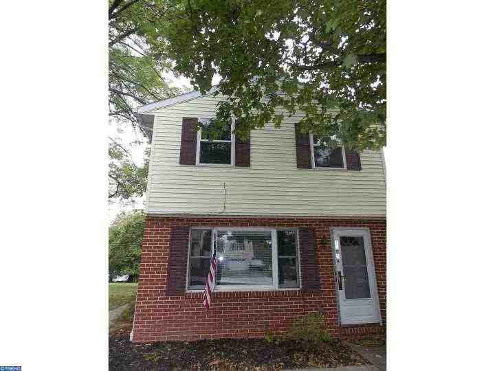 1125 Broad St - Photo 2 of 12