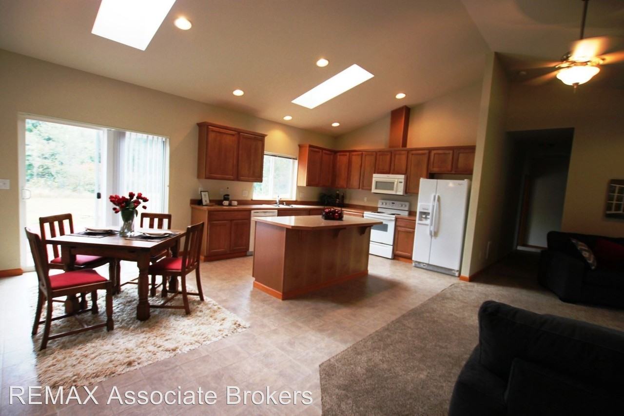 34902 State Rte 530 NE - Photo 2 of 22