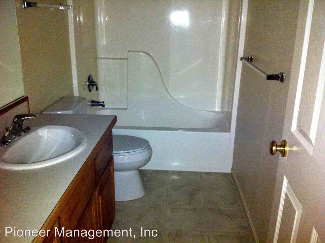 312 Greystone St - Photo 2 of 19