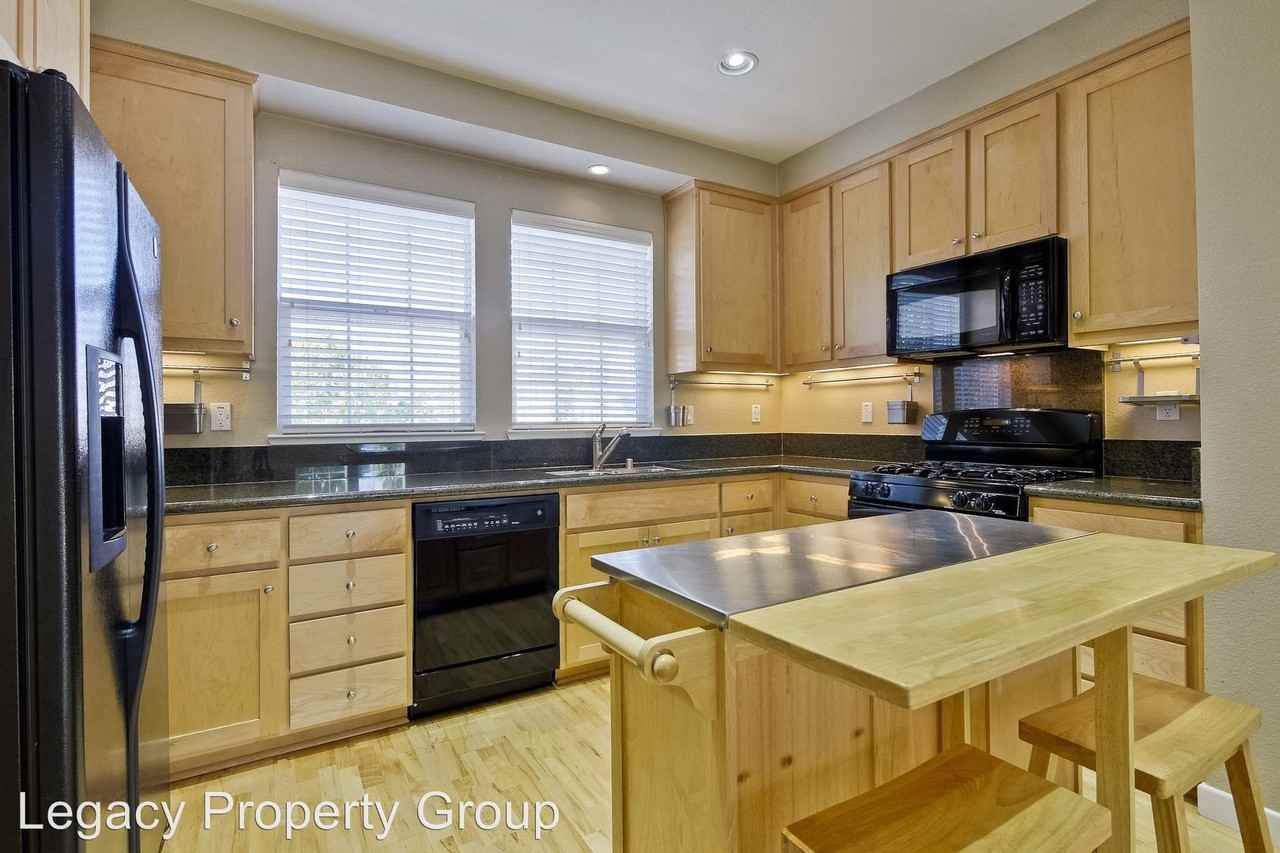 1144 Le Mans Terrace - Photo 2 of 49