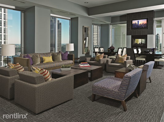 82 Rainey St - Photo 2 of 5