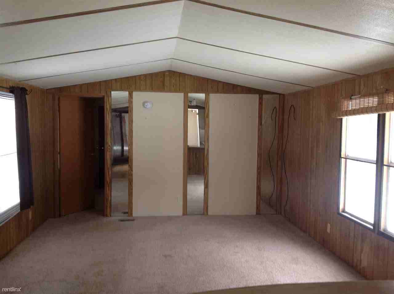 5463 Dawnie Mae Ln - Photo 2 of 5